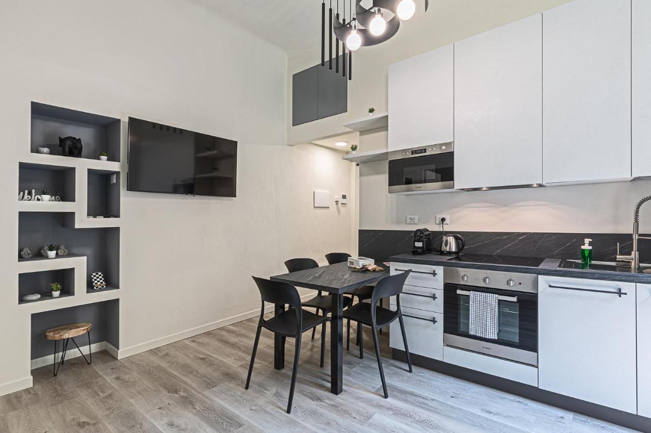 La Boutique Milano: Appartamento In Porta Romana エクステリア 写真